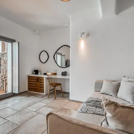 Alissachni Mykonos (adults Only) Otel Psarrou